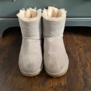 Ugg Sunshine Bailey Bow Sheepskin Boots size 8